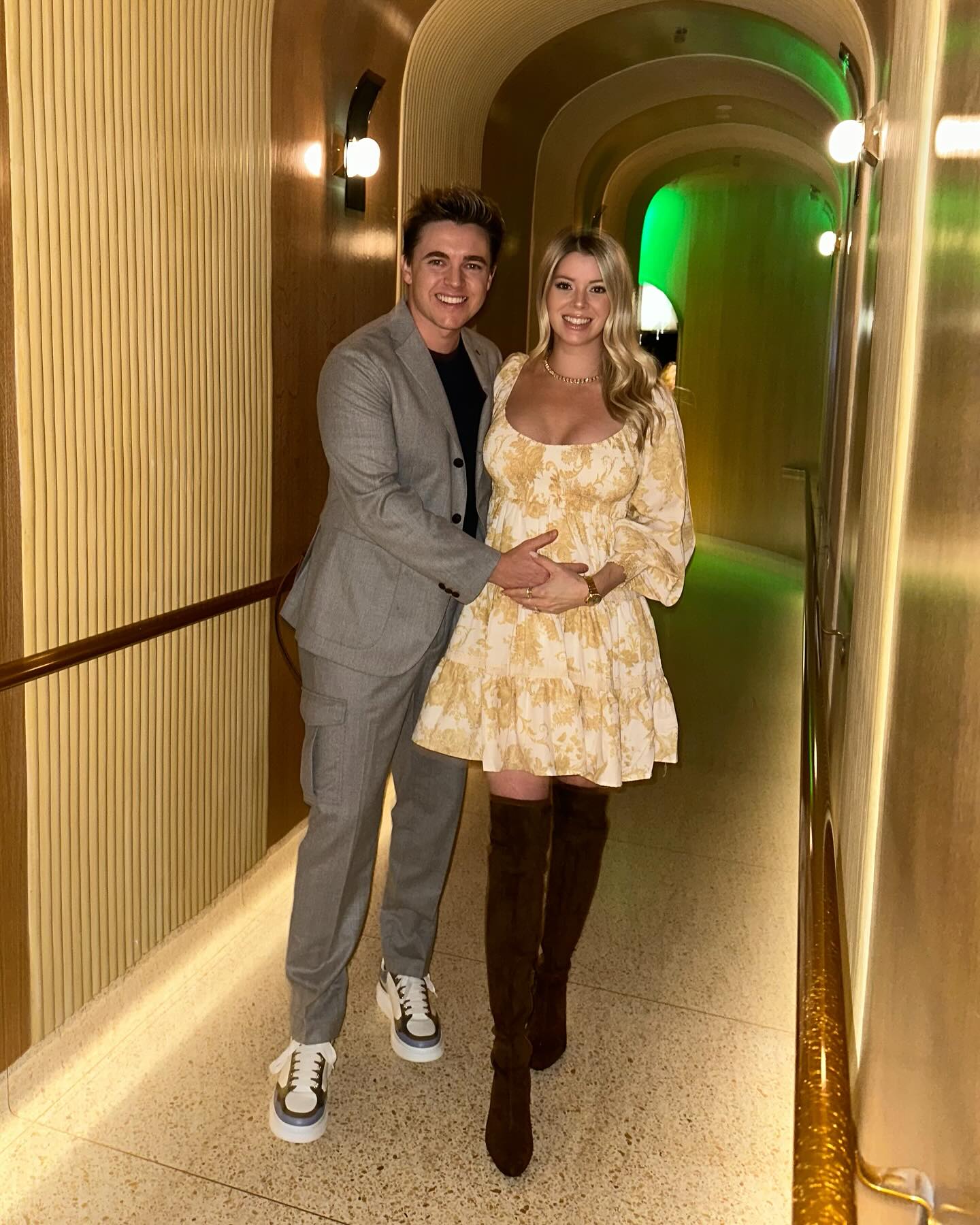 Jesse McCartney and pregnant Katie Peterson