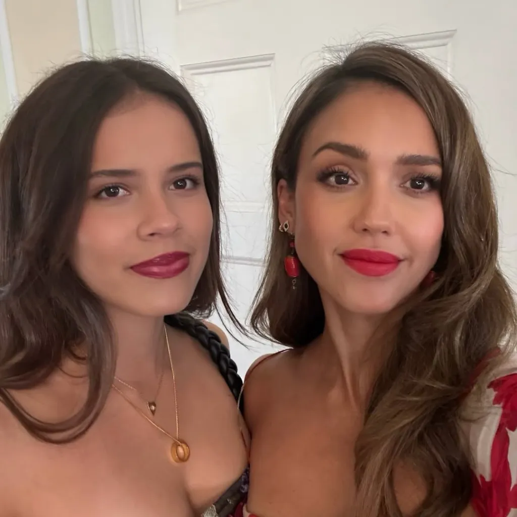 Jessica Alba and her daughter, Honor, posing for a photo.