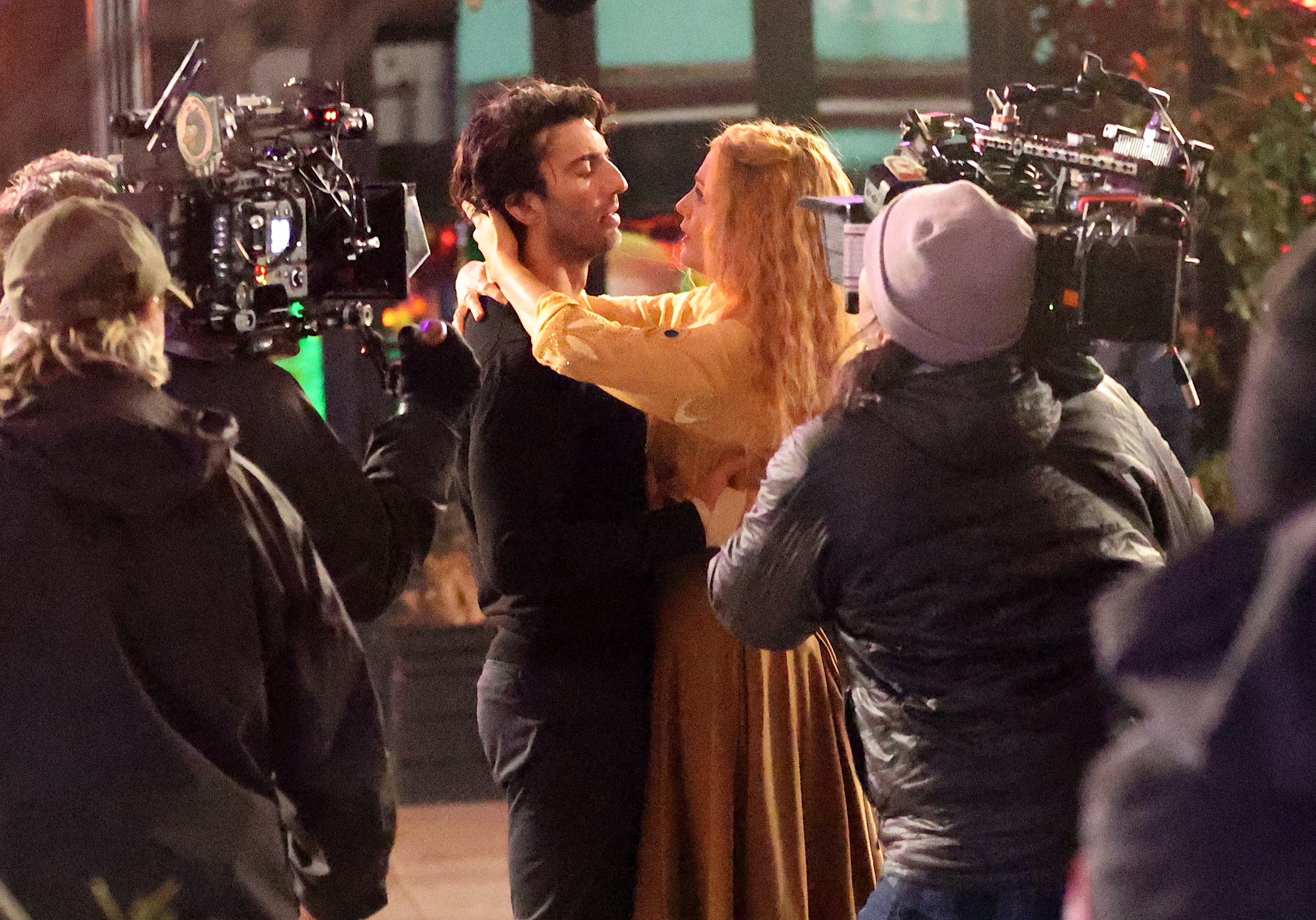Justin Baldoni and Blake Lively filming