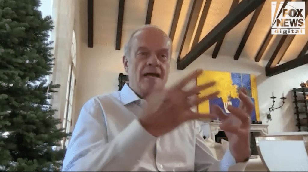 Grammer was born in Saint Thomas, US Virgin Islands, but he was raised mainly in New Jersey and Florida.