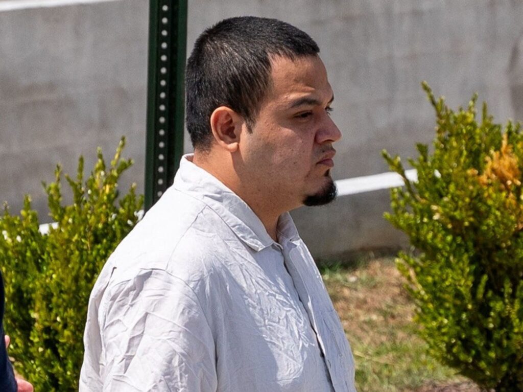 DOJ ordered to turn over documents that may tank case against wrongly deported migrant