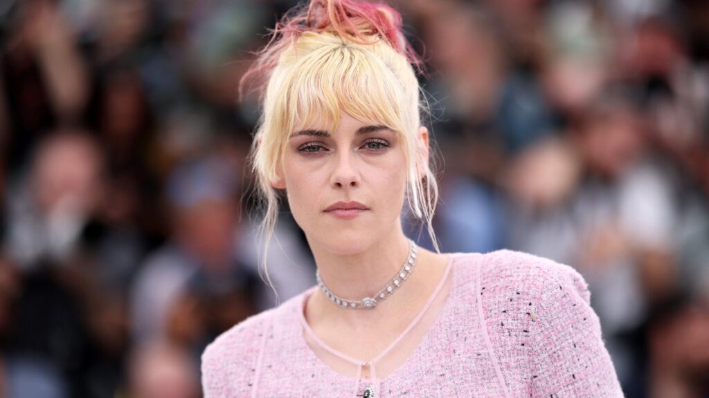 Kristen Stewart Says Male Actors Go Method Because Acting Is ‘Unmasculine’ and ‘Inherently Submissive’