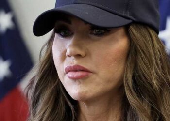 Kristi Noem fesses up to role in defying court order as judge weighs jail proceedings