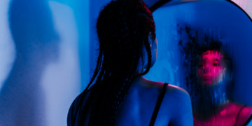 Looking at Too Many AI Images of Herself Gave This Woman AI Psychosis