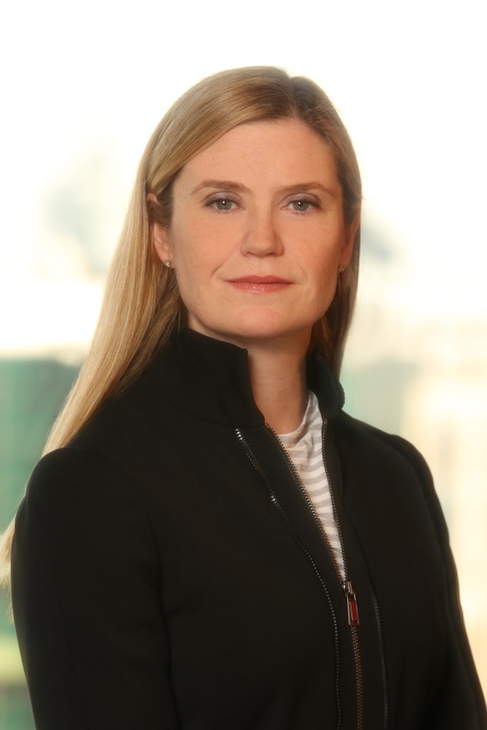 Headshot of Marianne Lake.