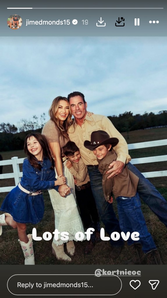 Jim Edmonds poses with Kortnie Edmonds and his three children.