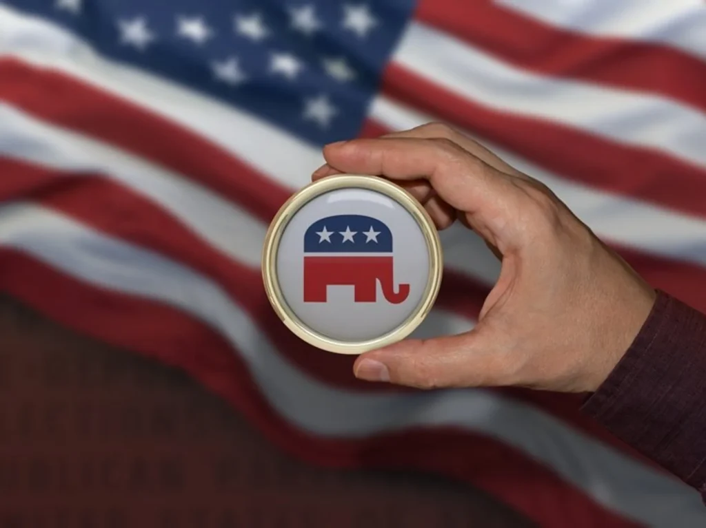 GOP will suffer in midterms if they keep their ‘head in the sand’ on key issues: analyst