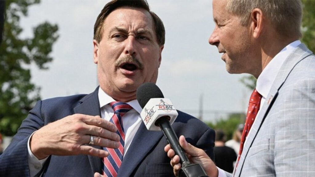 ‘Can’t laugh him off’: Analyst warns of MAGA’s resurgent ‘minor character’