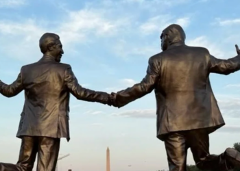 How Trump uses ‘Christian values’ to win over Evangelicals while living like Emperor Nero