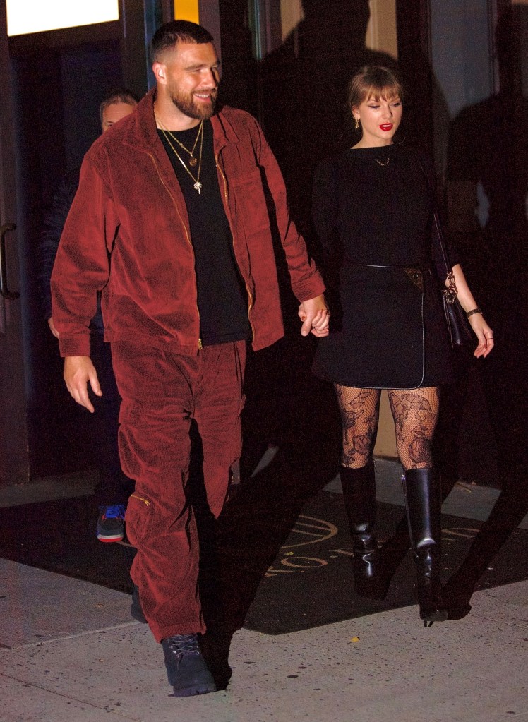 Taylor Swift and Travis Kelce leaving Zero Bond in NYC after dinner.