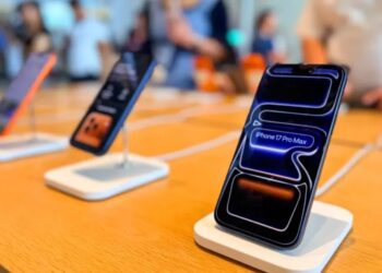 Apple patches two zero-day flaws used in targeted attacks