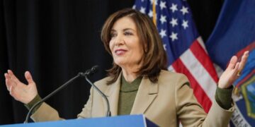 ‘Let them eat cake’ Hochul’s lame congestion toll advice for city businesses