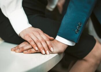 Dear Abby: My boring marriage led to an affair with a married woman who then proceeded to abandon me