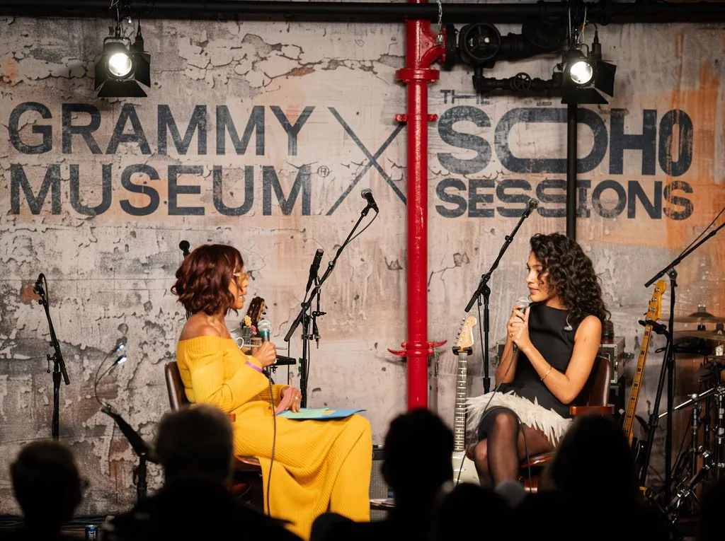 Gayle King, Olivia Dean