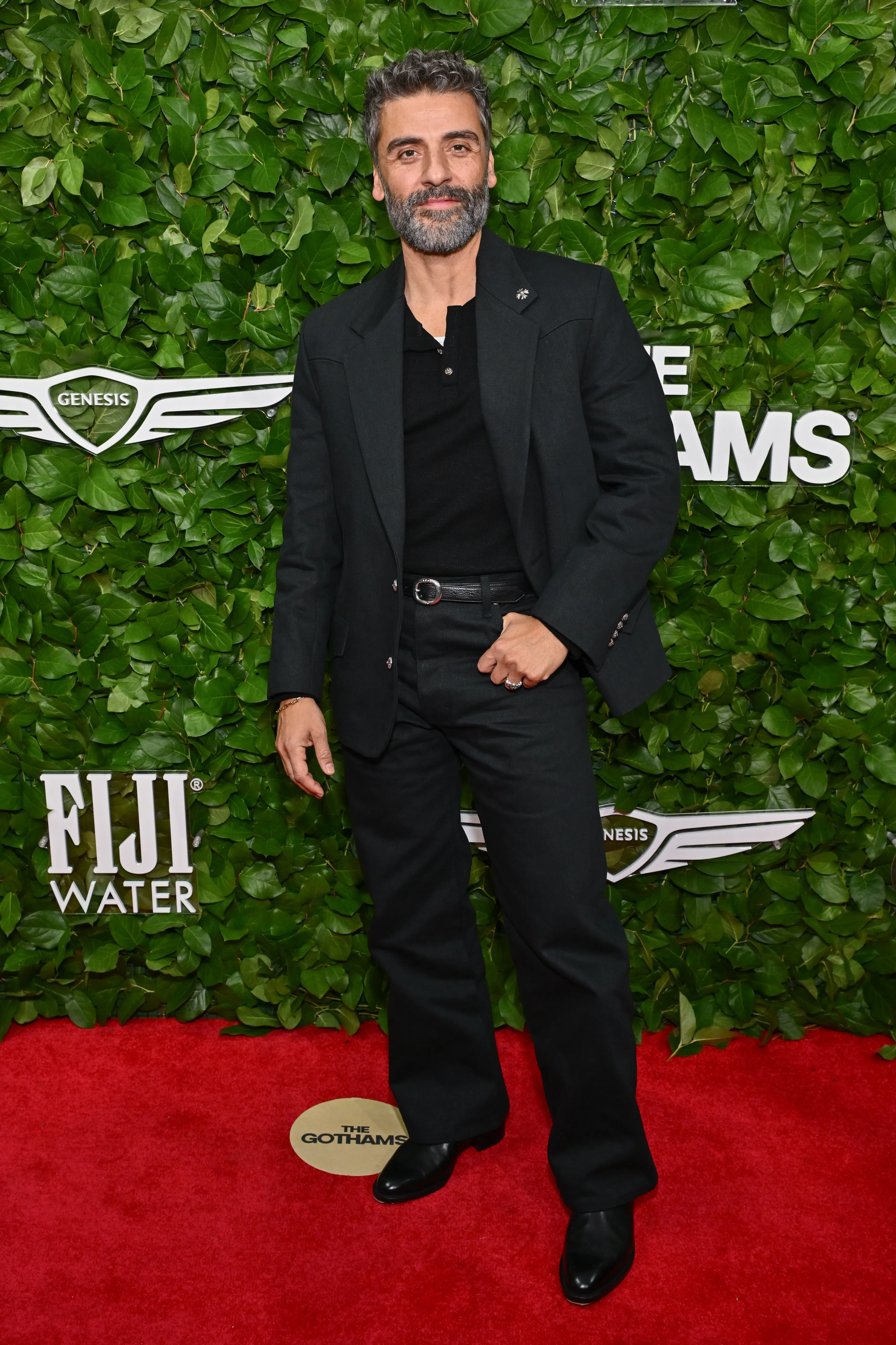 Oscar Isaac attends the 35th Gotham Film Awards