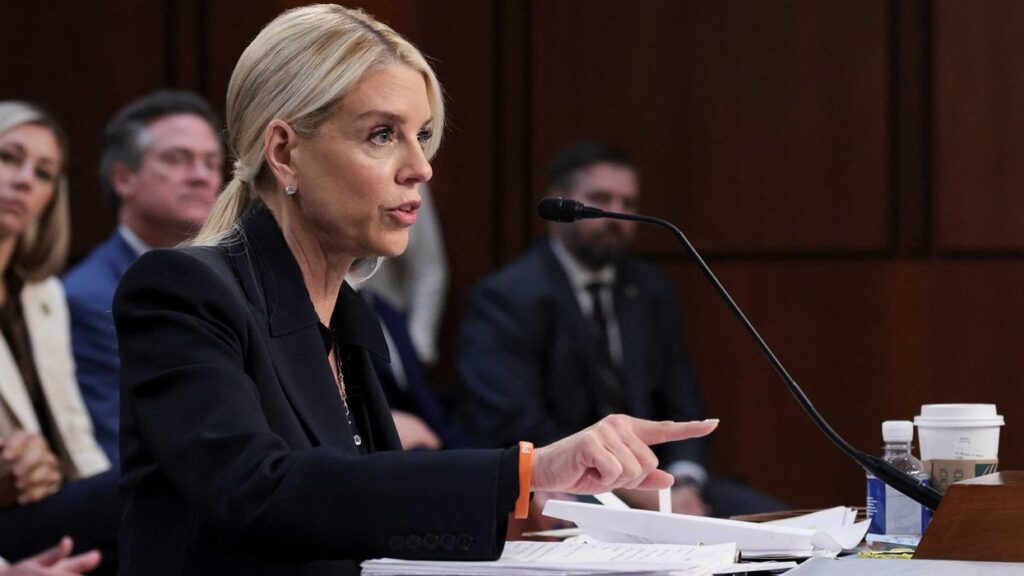 Resurfaced Bondi admission could be damning for Trump: report