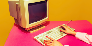 People in 1998 Made Frighteningly Accurate Predictions About 2025