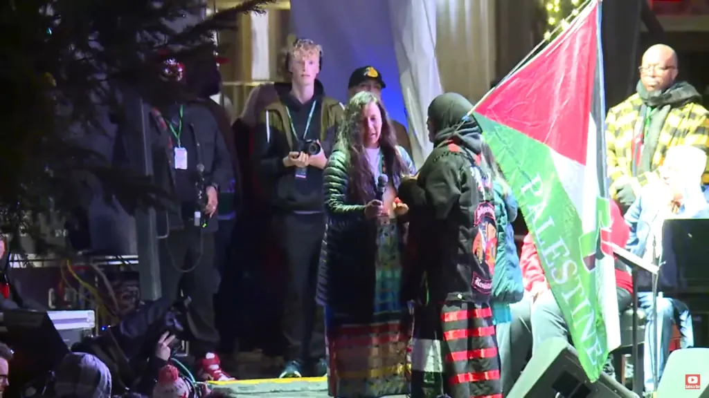 She then led the crowd in the “Strong Woman Song,”