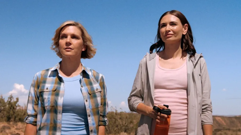 pluribus-rhea-seehorn-karolina-wydra-apple