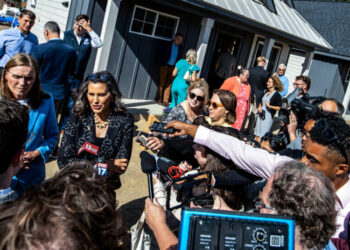 Inside a Gathering of Top Democrats Filled With Hope, Nerves and ’28 Buzz