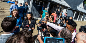 Inside a Gathering of Top Democrats Filled With Hope, Nerves and ’28 Buzz