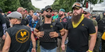 Experts fear pro-Trump paramilitary groups may ‘become active’ as midterms draw near