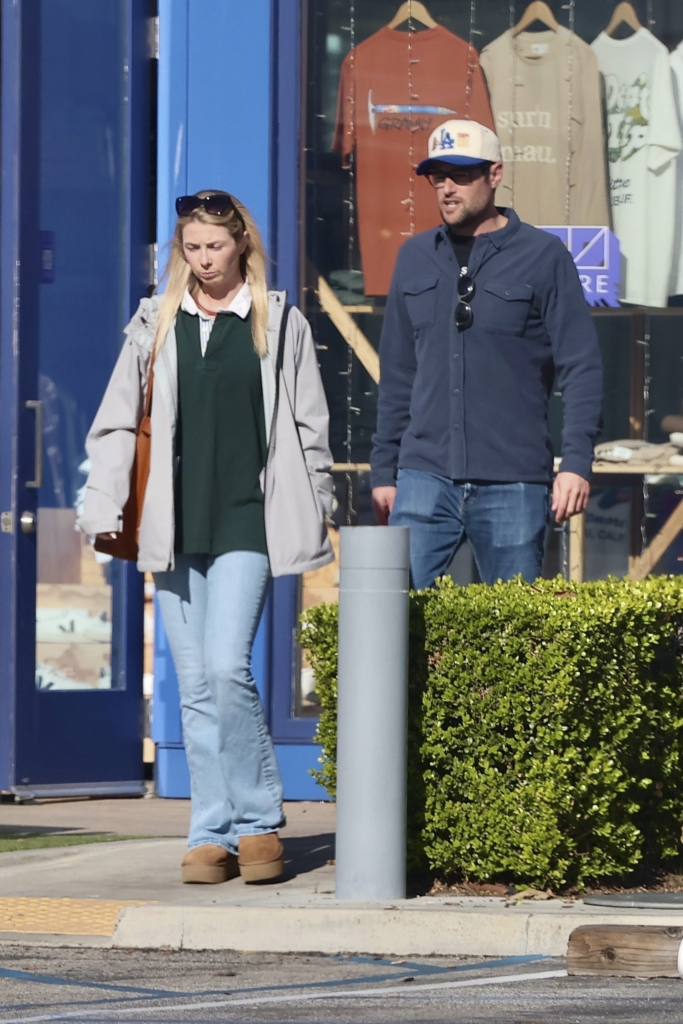 Jake Reiner and Maria Gilfillan shopping in Malibu.
