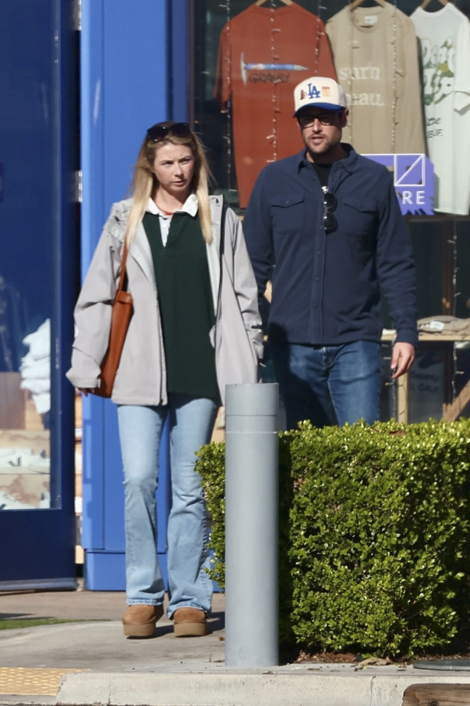 Jake Reiner and Maria Gilfillan shopping in Malibu.