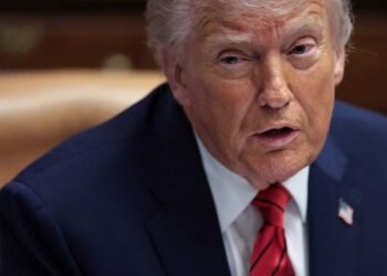 ‘Death knell’: Internet blasts Trump for ‘decimating’ tourism with social media crackdown