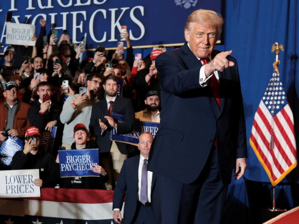 Red state Republican demands GOP colleagues defy Trump after swatting incidents