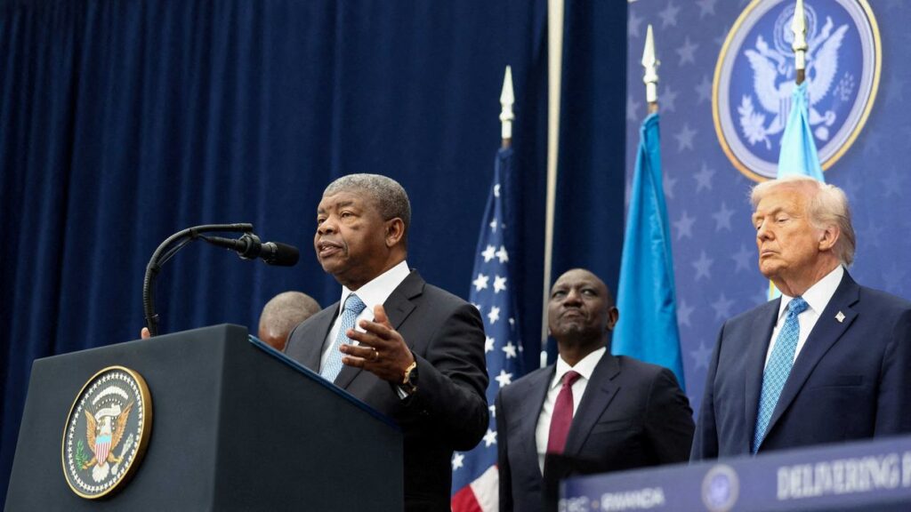 ‘Grandpa needs a nap’: Trump mocked as he can’t keep eyes open during peace signing