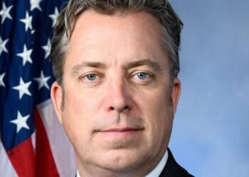 MAGA lawmaker calls for deporting Mamdani at GOP gala packed with white nationalists