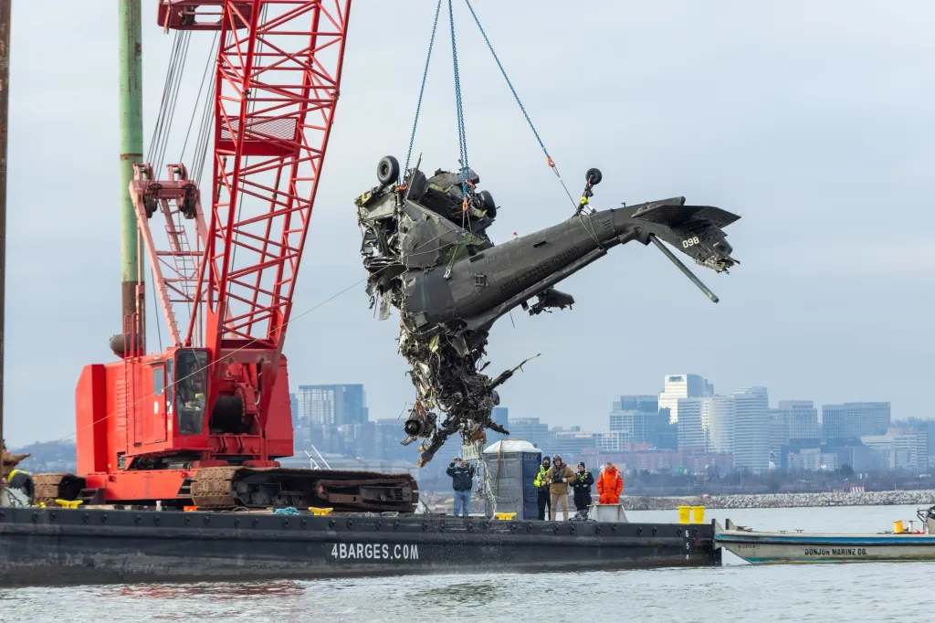 The NTSB recovered the Sikorsky UH-60 Black Hawk and additional parts of the Mitsubishi Heavy Industries (MHI) RJ Aviation (Bombardier) CRJ700 from the Potomac River.