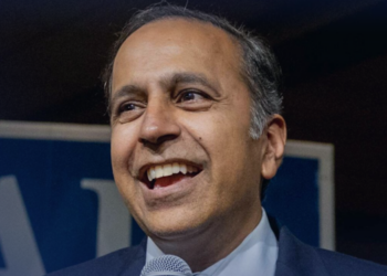 Senate candidate caught sending voters fake emails from colleague who didn’t endorse him