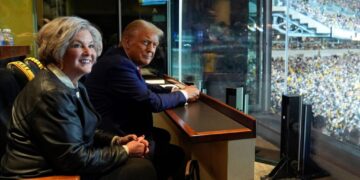 Obama aide blows up Susie Wiles’ big Trump plan: ‘I don’t think he’s physically able’