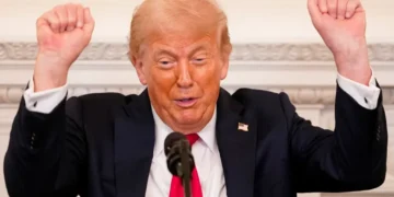 ‘Dangerous combo’: Conservative says Trump’s ‘verbal incontinence’ a sign of mental fading