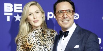 Olivia Nuzzi’s Ex Rejects Suggestion He’s a ‘Madman With an Ax’