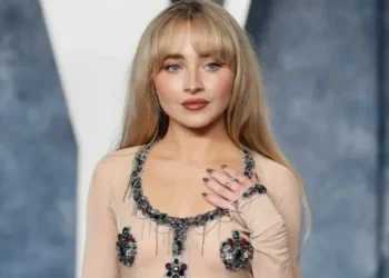 ‘Stupid or slow?’ White House launches ugly war on pop star Sabrina Carpenter