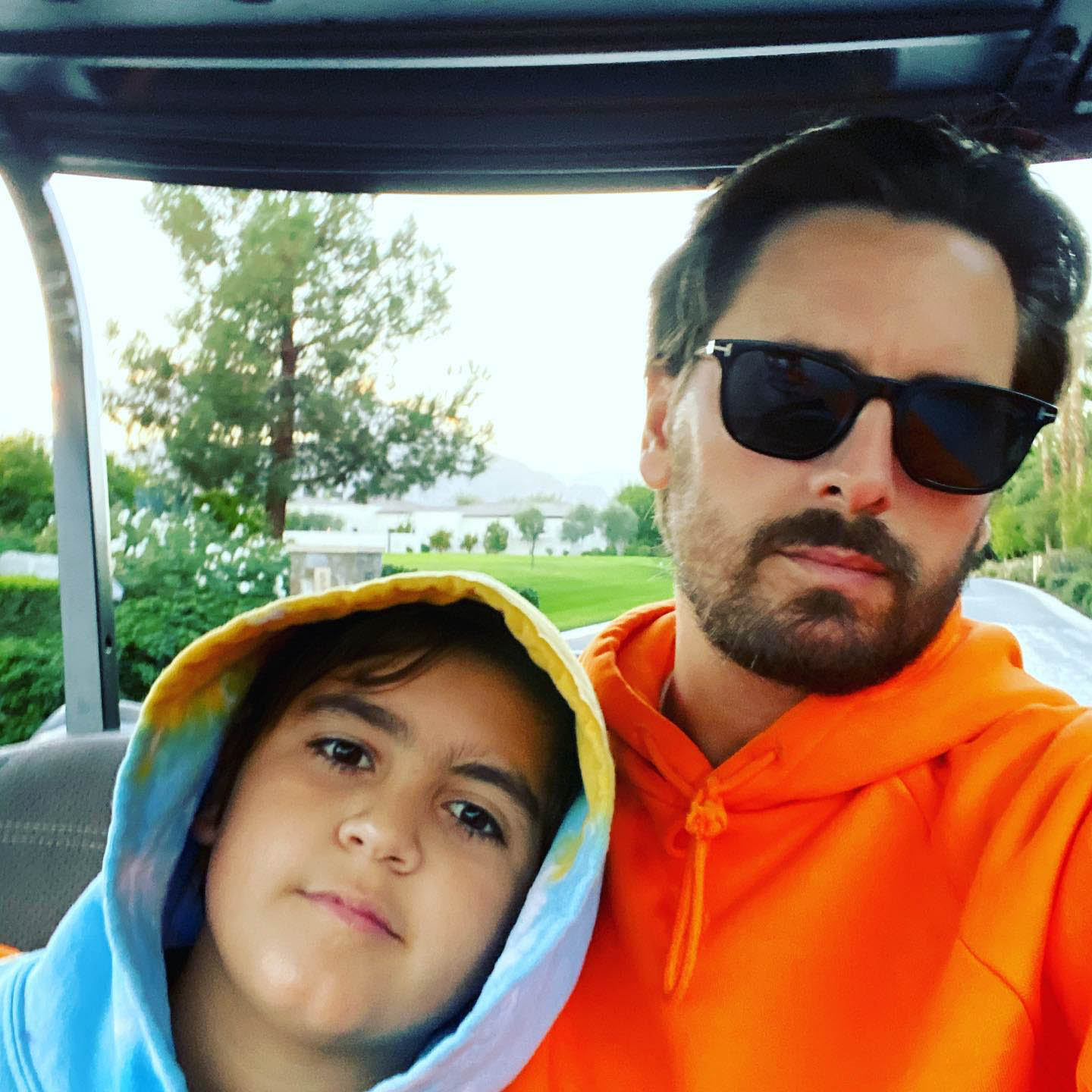 Scott Disick snaps a selfie with son Mason. 