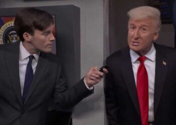 ‘I’m in the files!’: SNL’S Trump tricked into confessing photos with Epstein are real