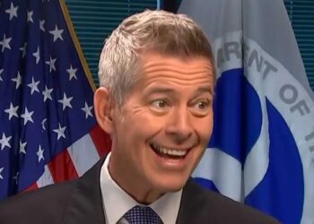 Trump official reveals hope to ‘bring back the 1970s station wagon’ with ‘wood paneling’