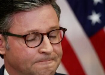 ‘Dire predicament’: Republicans reeling as MAGA base throws a wrench into election gears