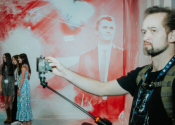 Young Turning Point Crowd Finds Infighting Distracting