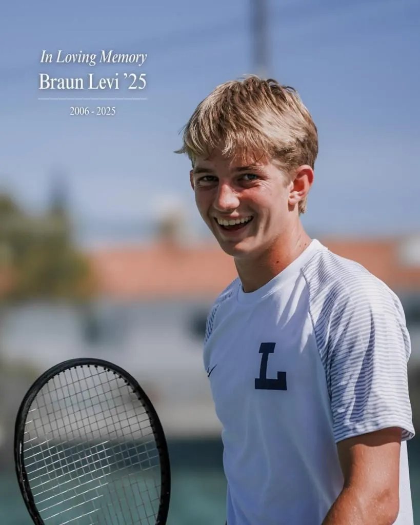 Memorial image for Braun Levi '25, showing him smiling on a tennis court, holding a racket.