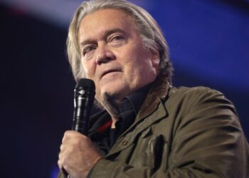‘Huge problem’: Steve Bannon fears Trump’s humiliating defeat means GOP majority is doomed