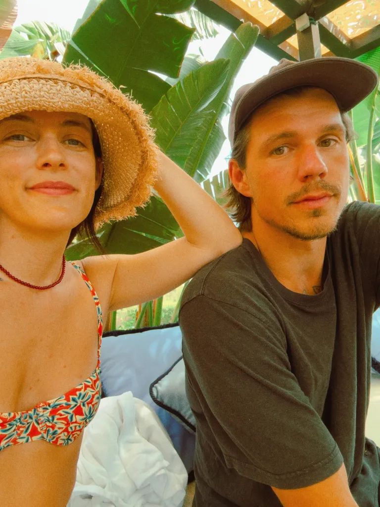 Riley Keough with a man.