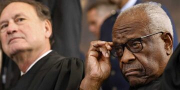 New Supreme Court case could bring ‘dramatic change’ in how the government works: analysis