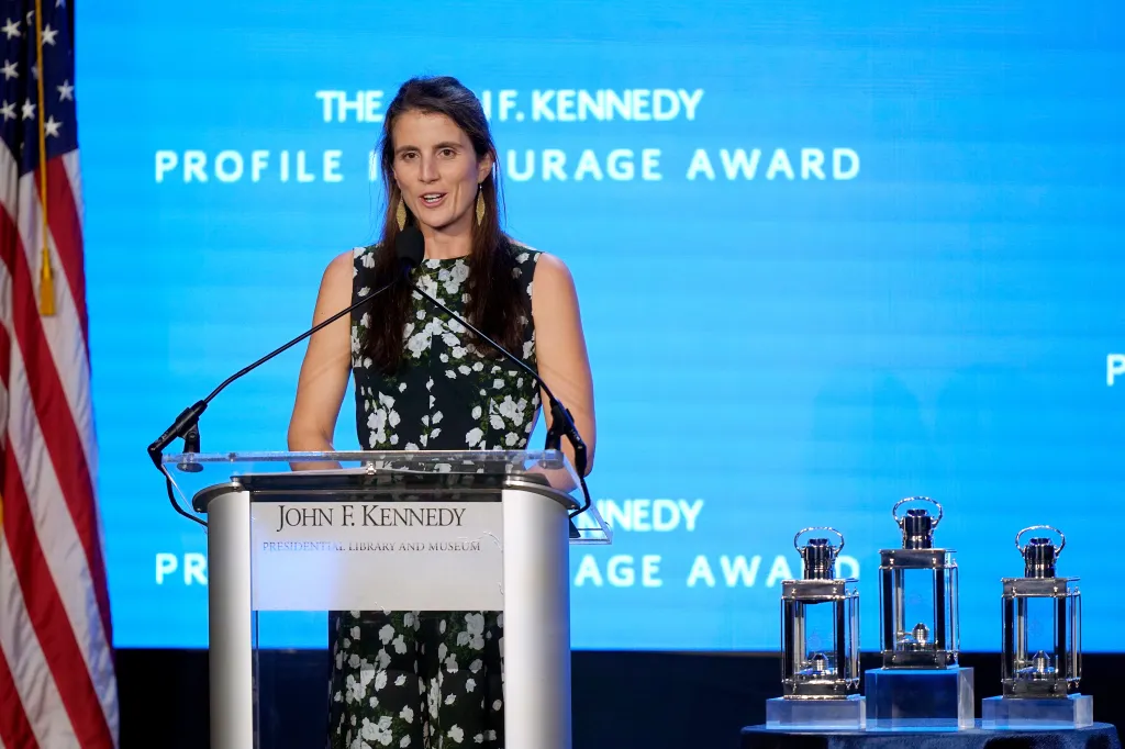 Tatiana Schlossberg addressing the audience at the John F. Kennedy Profile in Courage Award ceremony.
