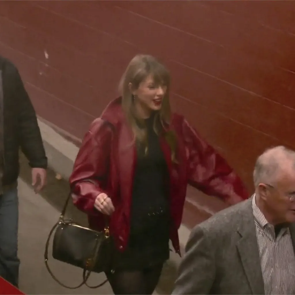 Taylor Swift arriving at the Kansas City Chiefs game.