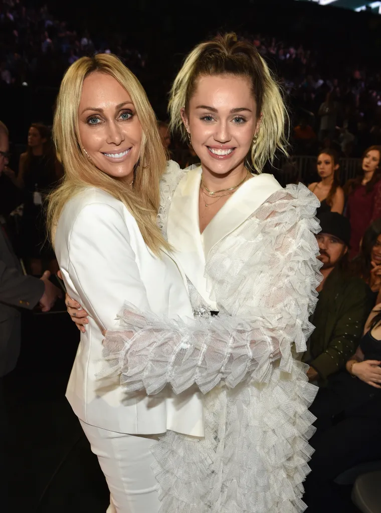 Tish Cyrus and Miley Cyrus pose for a photo at the 2017 Billboard Music Awards.